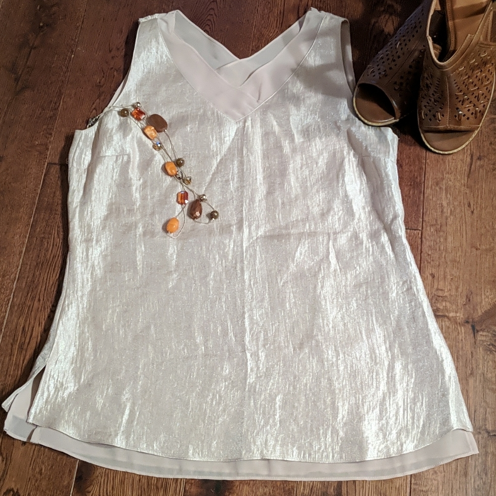 Coldwater Creek,gold sleeveless blouse.Sz P6-8